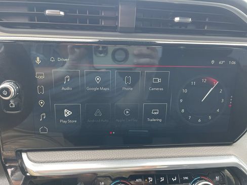 Used 2024 GMC Sierra 1500 Denali w/ Denali Reserve Package AWD/4WD image 16