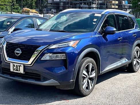 Used 2023 Nissan Rogue SL w/ SL Premium Package AWD/4WD image 3