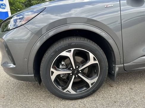 Used 2024 Ford Escape ST-Line Elite w/ Premium Technology Package AWD/4WD image 20