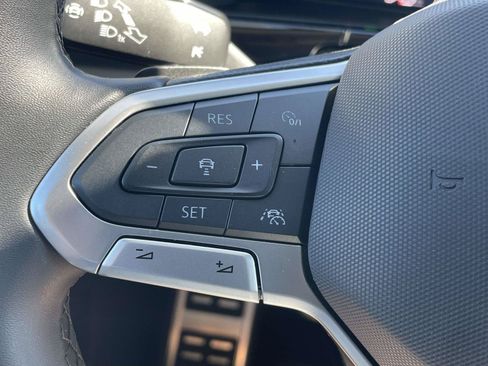 Certified 2026 Volkswagen Atlas Peak Edition AWD/4WD image 23