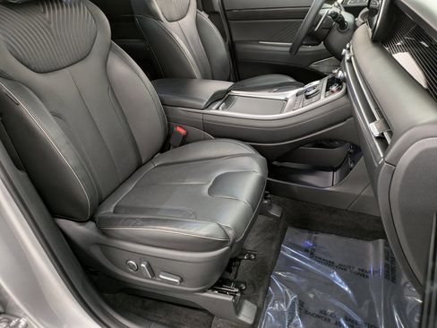 Used 2024 Hyundai Palisade Calligraphy image 28