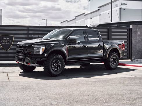 Used 2025 Ford F150 Raptor w/ Equipment Group 803A Raptor R AWD/4WD image 5