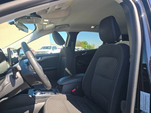 Used 2023 Ford Escape Active w/ Tech Pack #2 FWD image 12