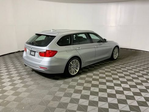 Used 2015 BMW 328i xDrive Wagon AWD/4WD image 6