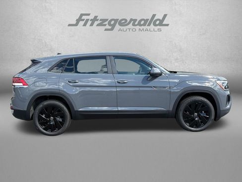 New 2026 Volkswagen Atlas Cross Sport SE AWD/4WD image 4