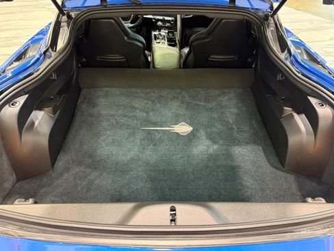 Used 2019 Chevrolet Corvette Stingray Coupe w/ Battery Protection Package RWD image 29