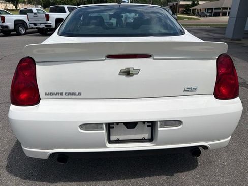 Used 2006 Chevrolet Monte Carlo SS FWD image 19