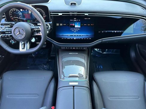 New 2026 Mercedes-Benz E 53 AMG e 4MATIC Sedan image 15