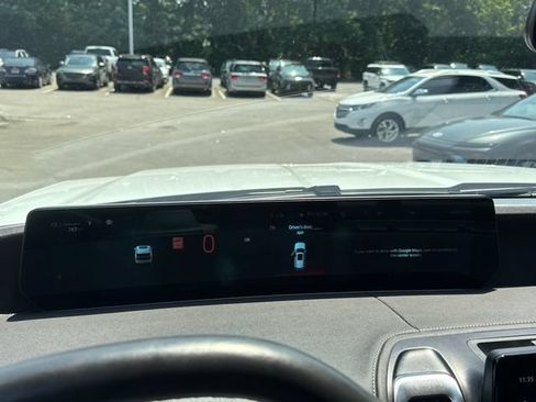 Used 2025 Ford Expedition Max Platinum AWD/4WD image 18