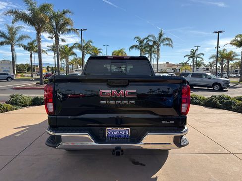 New 2026 GMC Sierra 1500 SLE w/ Preferred Package image 4