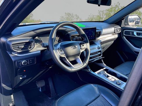 Certified 2022 Ford Explorer Timberline image 14