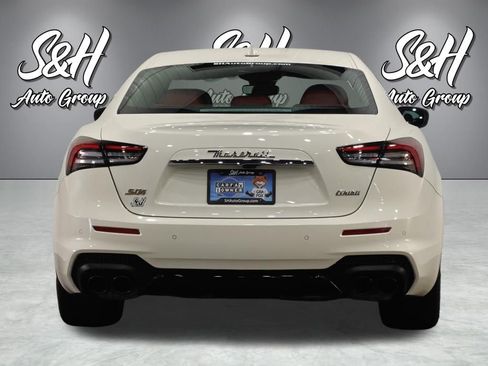 Used 2021 Maserati Ghibli S Q4 AWD/4WD image 21