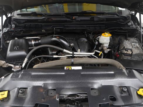 Used 2016 RAM 1500 Sport image 29