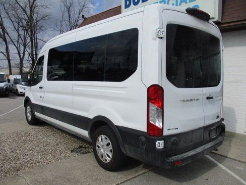 Used 2024 Ford Transit 350 XLT RWD image 8