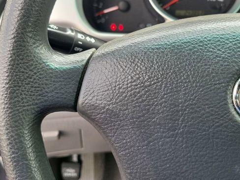 Used 2006 Toyota Highlander Sport AWD/4WD image 13