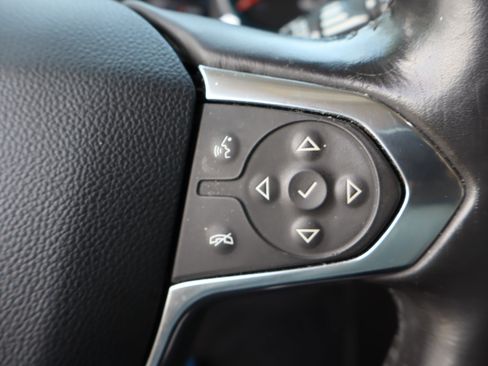 Used 2019 Chevrolet Traverse RS w/ LPO, Floor Liner Package AWD/4WD image 21
