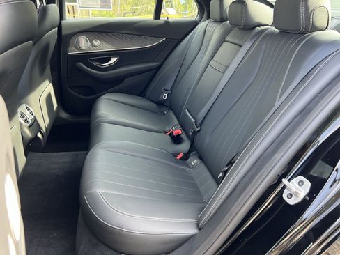 Certified 2021 Mercedes-Benz E 350 4MATIC Sedan w/ Premium Package image 23
