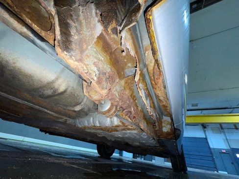 Used 2002 Ford Taurus SES image 17