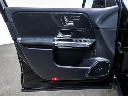 Certified 2024 Mercedes-Benz GLB 250 image 22