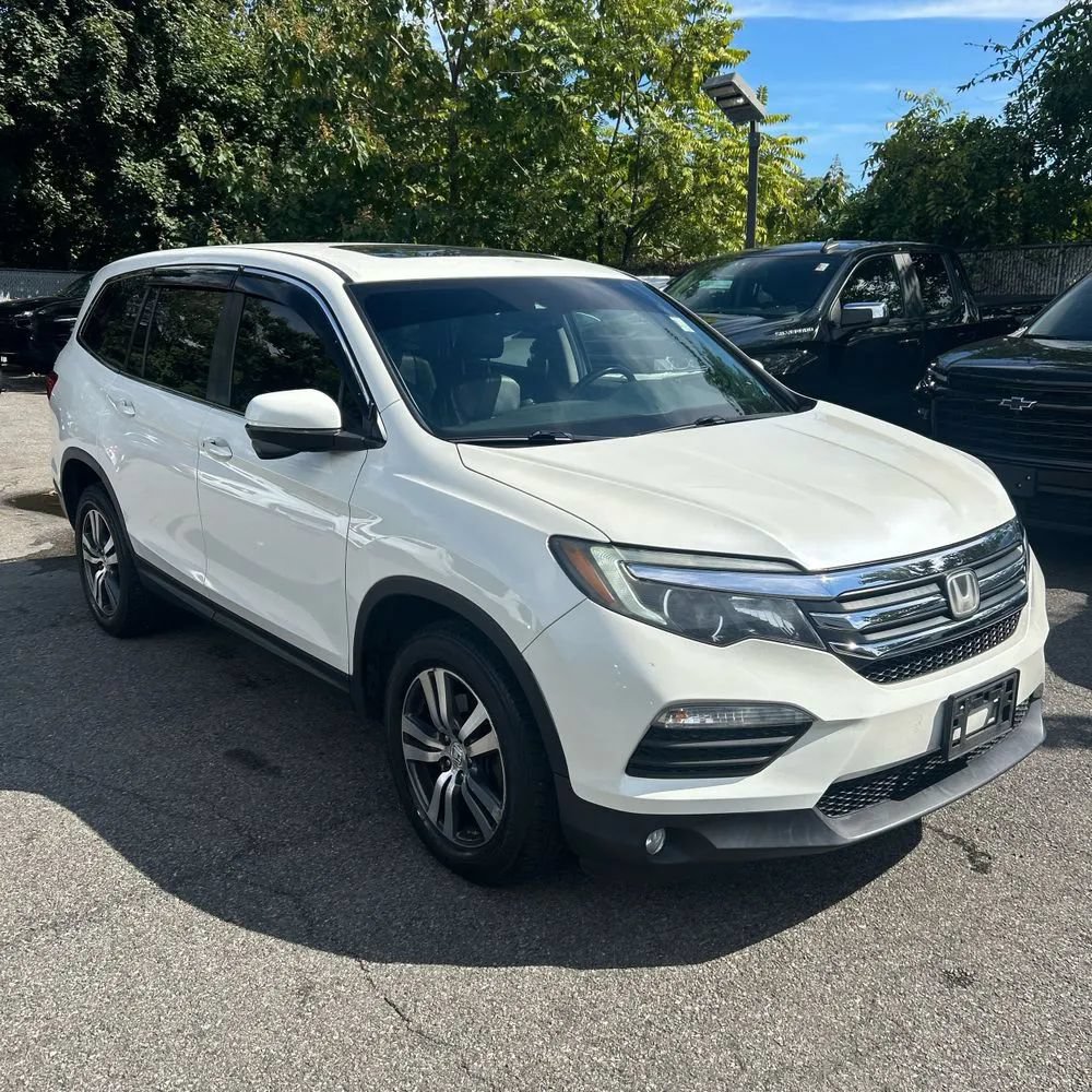 Used 2017 Honda Pilot EX-L image 3