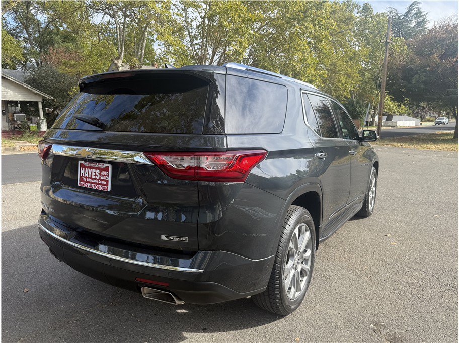 Used 2018 Chevrolet Traverse Premier AWD/4WD image 5
