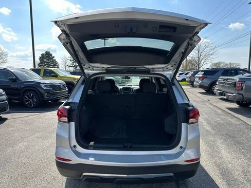 Used 2022 Chevrolet Equinox LT FWD image 36