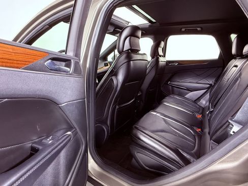 Used 2017 Lincoln MKC Reserve w/ Lincoln MKC Climate Package image 19