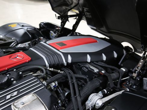 Used 2006 Mercedes-Benz SLR image 30
