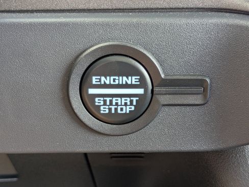 Certified 2025 Ford Bronco Badlands AWD/4WD image 25