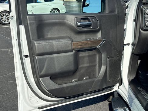 Used 2021 Chevrolet Silverado 1500 LT w/ Bed Protection Package image 11