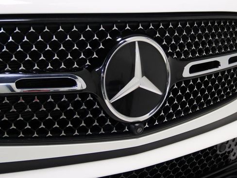 Used 2025 Mercedes-Benz GLC 300 4MATIC Coupe image 29