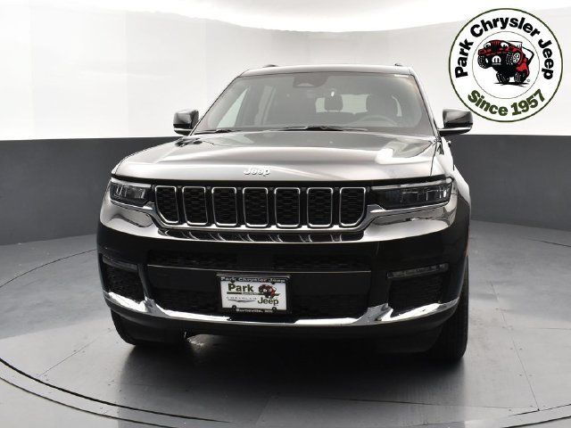 Used 2025 Jeep Grand Cherokee L Limited AWD/4WD image 2