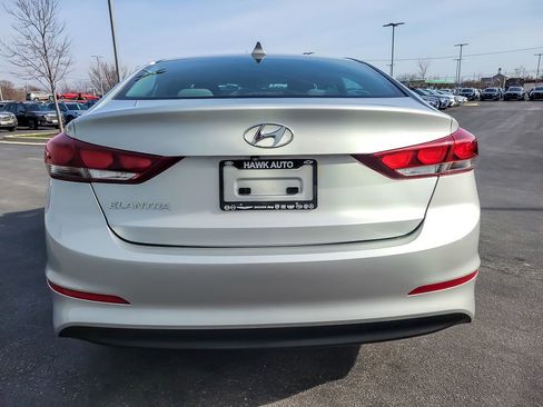 Used 2018 Hyundai Elantra SEL FWD image 5
