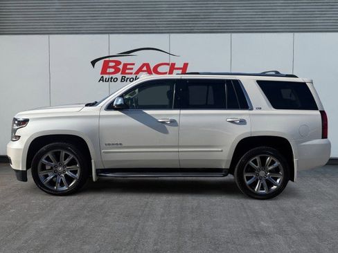 Used 2015 Chevrolet Tahoe LTZ image 3