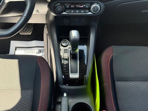 Used 2024 Nissan Versa SR FWD image 12