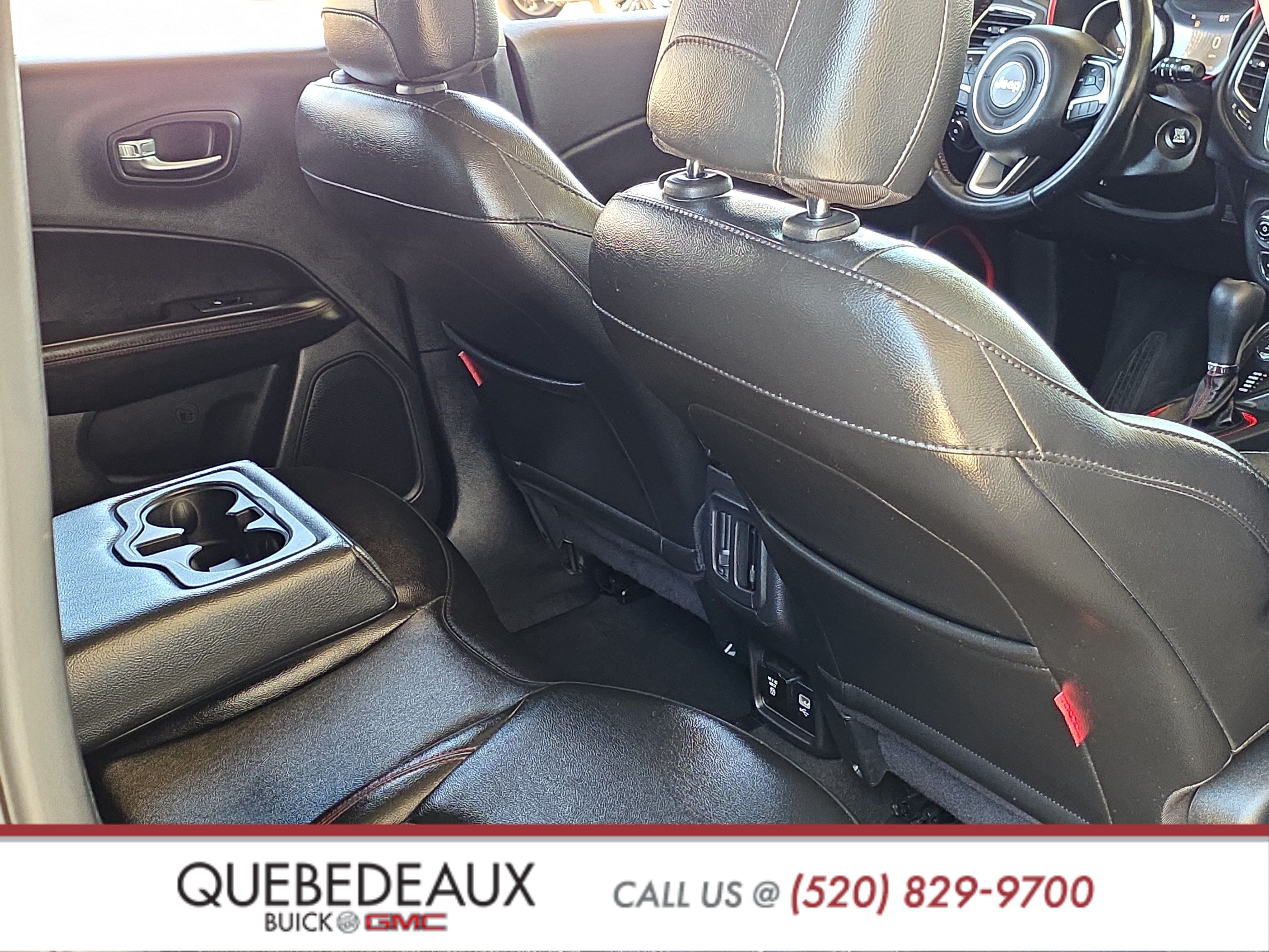 Used 2020 Jeep Compass Trailhawk AWD/4WD image 25