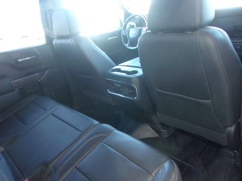 Used 2019 Chevrolet Silverado 1500 LTZ w/ LTZ Premium Package image 20