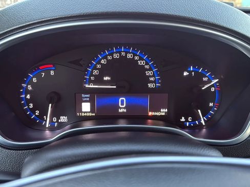 Used 2015 Cadillac SRX Premium image 3