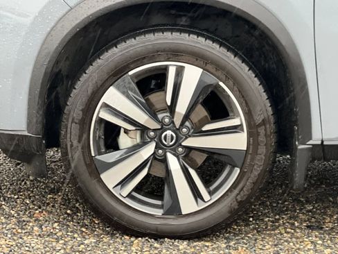 Used 2021 Nissan Rogue SL image 28