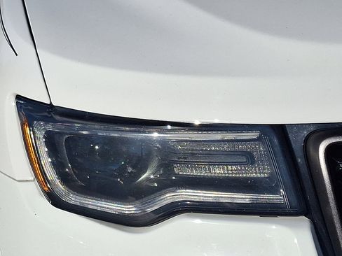 Used 2021 Jeep Grand Cherokee Limited w/ Quick Order Package 28K 80th image 9