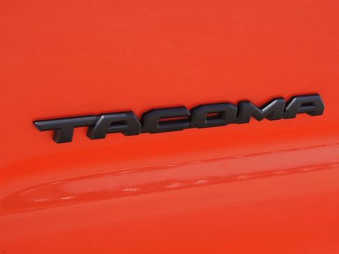 Used 2023 Toyota Tacoma TRD Pro AWD/4WD image 18