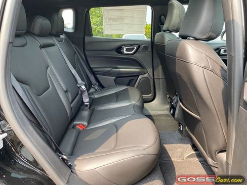 New 2025 Jeep Compass Limited w/ Sun & Sound Group image 7