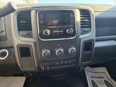 Used 2017 RAM 2500 Tradesman w/ Chrome Appearance Group image 9