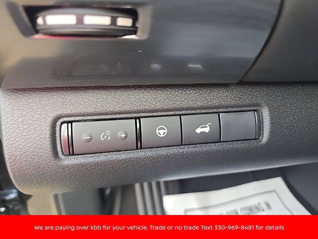 New 2026 Nissan Pathfinder SL w/ SL Premium Package AWD/4WD image 13
