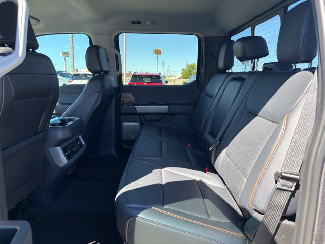 New 2027 Ford F350 Lariat w/ Black Appearance Package AWD/4WD image 17