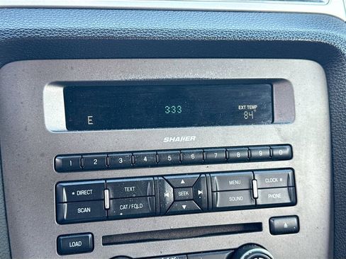 Used 2013 Ford Mustang GT Premium w/ Security Pkg RWD image 28