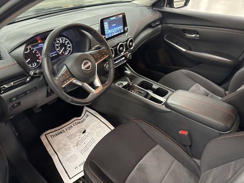 Used 2024 Nissan Sentra SR FWD image 15