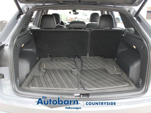 Used 2020 Volkswagen Atlas Cross Sport SEL Premium R-Line AWD/4WD image 30