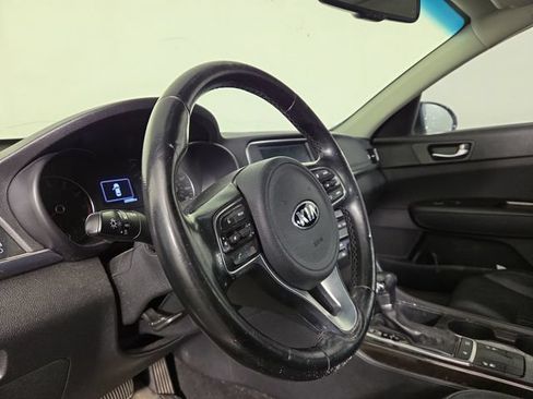 Used 2017 Kia Optima EX w/ Premium Package FWD image 14