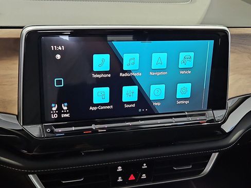New 2026 Volkswagen Atlas SE FWD image 20